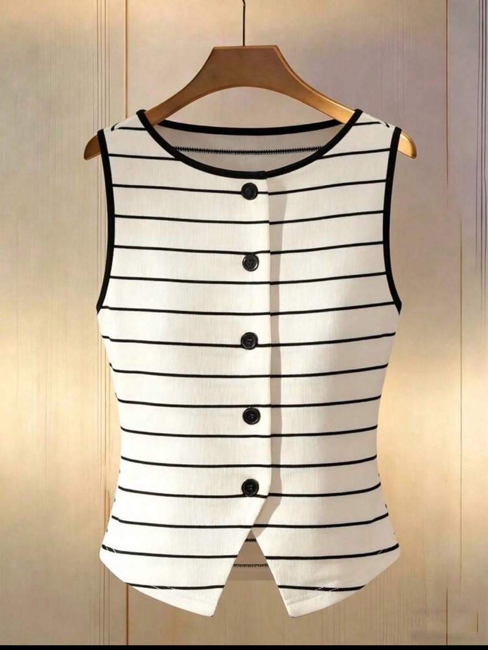 SHEIN White & Black Striped Button-Front Sleeveless Tank